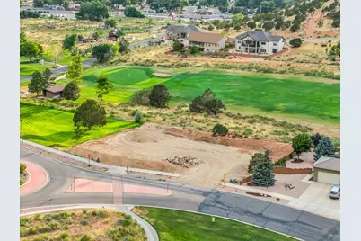1205 N Fairview Dr, Cedar City, UT 84721 - Photo 1