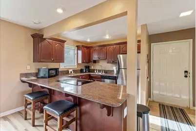 860 S Village Rd #R-4, Saint George, UT 84770 - Photo 3