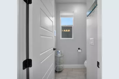1370 W Firepit Knoll Dr, Saint George, UT 84770 - Photo 13