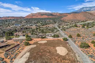 654 W Canyon Creek Dr, Leeds, UT 84746 - Photo 37