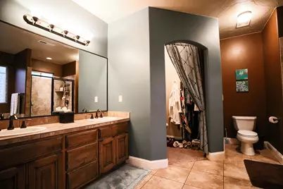 960 N Catalpa Dr, Washington, UT 84780 - Photo 17