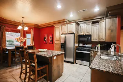 960 N Catalpa Dr, Washington, UT 84780 - Photo 5