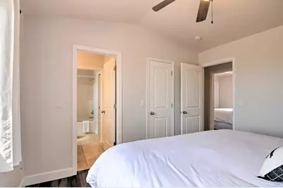 300 E 300 N #H6, Kanab, UT 84741 - Photo 17