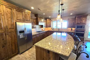 823 E Majestic Dr, Washington, UT 84780 - Photo 11