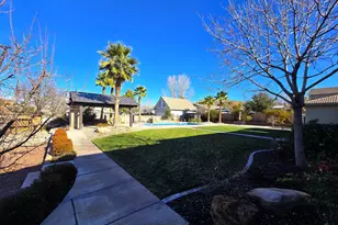 823 E Majestic Dr, Washington, UT 84780 - Photo 53