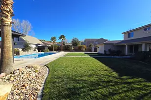 823 E Majestic Dr, Washington, UT 84780 - Photo 59