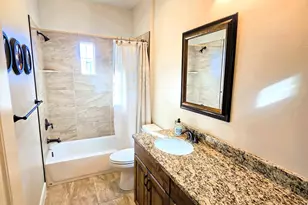 823 E Majestic Dr, Washington, UT 84780 - Photo 35