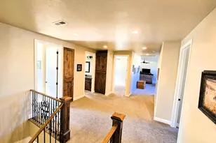 823 E Majestic Dr, Washington, UT 84780 - Photo 33