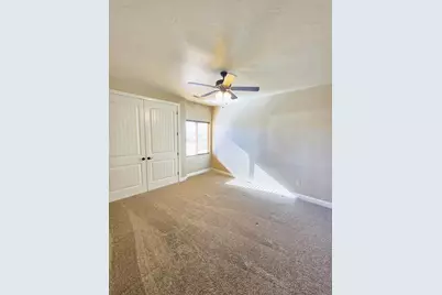 823 E Majestic Dr, Washington, UT 84780 - Photo 37