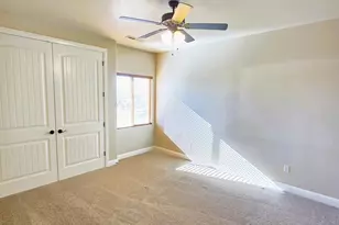 823 E Majestic Dr, Washington, UT 84780 - Photo 37