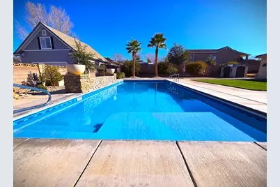 823 E Majestic Dr, Washington, UT 84780 - Photo 63