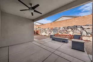 166 W White Pearl Dr, Washington, UT 84780 - Photo 25