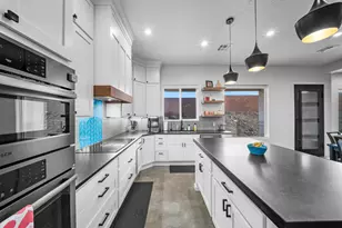 2819 E Briarwood Dr, Saint George, UT 84790 - Photo 33