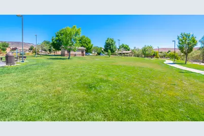 1844 N Wellington St, Washington, UT 84780 - Photo 71