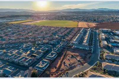 1269 E Pine Valley St, Washington, UT 84780 - Photo 65