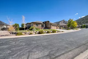 1938 N Ashdown Rd, Cedar City, UT 84721 - Photo 3