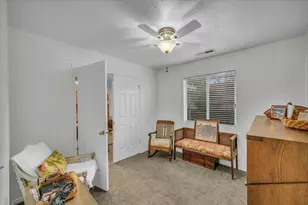 1090 E 700 S, Saint George, UT 84770 - Photo 11