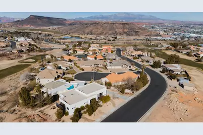 2176 S Southgate Hills Dr, Saint George, UT 84770 - Photo 29