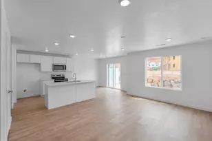 2175 S Wolverine Way, Washington, UT 84780 - Photo 5