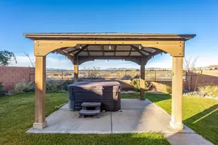 1017 N Pleasant Valley Ln, Washington, UT 84780 - Photo 25