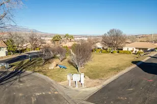 2158 S Balboa Way, Saint George, UT 84770 - Photo 35