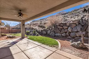 28 S Acantilado Dr, Saint George, UT 84790 - Photo 23