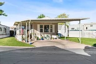 1160 E Telegraph St, Washington, UT 84780 - Photo 1