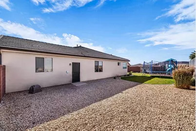 559 N Sarah Ln, Hurricane, UT 84737 - Photo 25