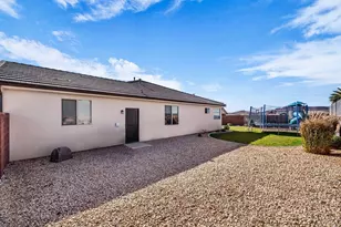 559 N Sarah Ln, Hurricane, UT 84737 - Photo 25