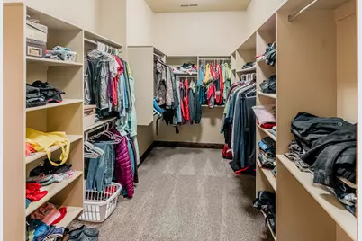 506 W Tenaya Dr, Ivins, UT 84738 - Photo 9