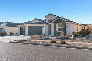 649 N Sandy Talus Dr, Washington, UT 84780 - Photo 3