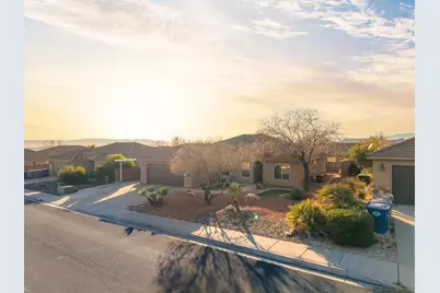 981 N Painted Cloud Place, Washington, UT 84780 - Photo 3