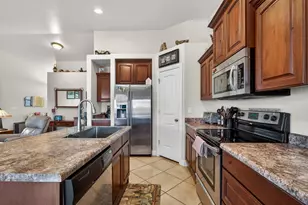 981 N Painted Cloud Pl, Washington, UT 84780 - Photo 15