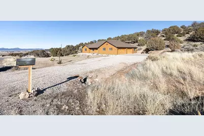 915 S Canyon Dr, Cedar City, UT 84720 - Photo 3