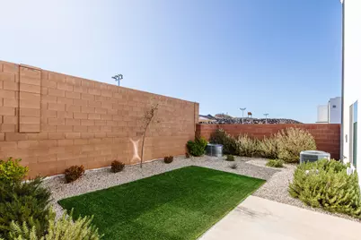 982 E Desert Cactus Dr, Washington, UT 84780 - Photo 29
