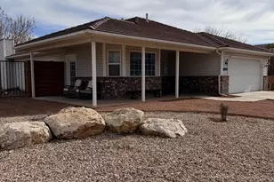 1845 S Pommel Circle, Washington, UT 84780 - Photo 3