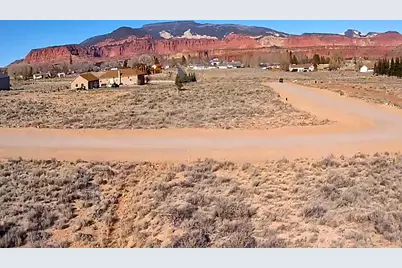 140 E Teasdale Rd, Teasdale, UT 84773 - Photo 13