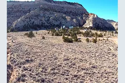140 E Teasdale Rd, Teasdale, UT 84773 - Photo 21