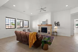 2360 W Chardonnay Ln, Saint George, UT 84770 - Photo 7