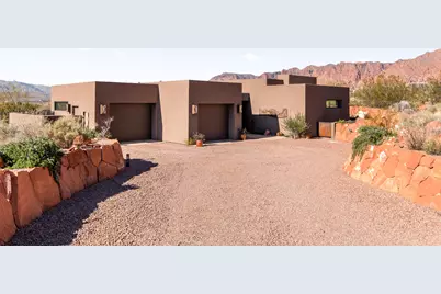 723 N Yucca Ct, Ivins, UT 84738 - Photo 1