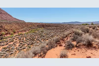 815 W Kumo Ct, Ivins, UT 84738 - Photo 9