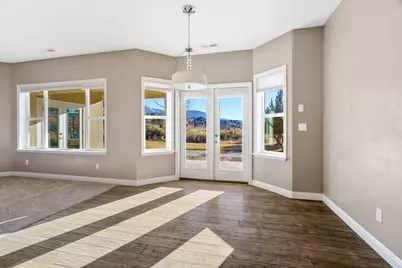 486 E Hillview Dr, Cedar City, UT 84721 - Photo 17