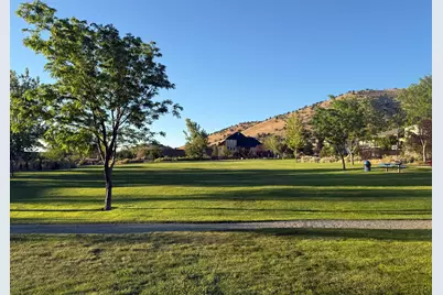 486 E Hillview Dr, Cedar City, UT 84721 - Photo 35
