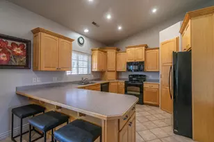 875 Country Ln, Santa Clara, UT 84765 - Photo 27