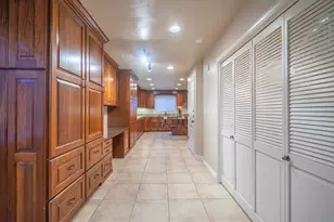 875 Country Ln, Santa Clara, UT 84765 - Photo 7