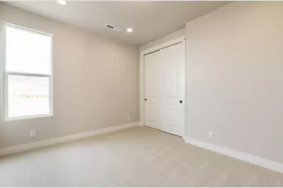 712 W Coastline Place #123, Saint George, UT 84790 - Photo 9