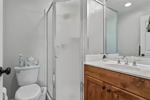 2591 S Desert Dr, Apple Valley, UT 84737 - Photo 23