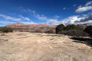 2591 S Desert Dr, Apple Valley, UT 84737 - Photo 41