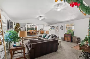 1217 W Topaz Rd, Saint George, UT 84770 - Photo 17