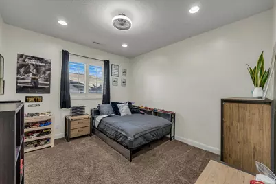 2451 E Lagrasse Cir, Saint George, UT 84790 - Photo 27